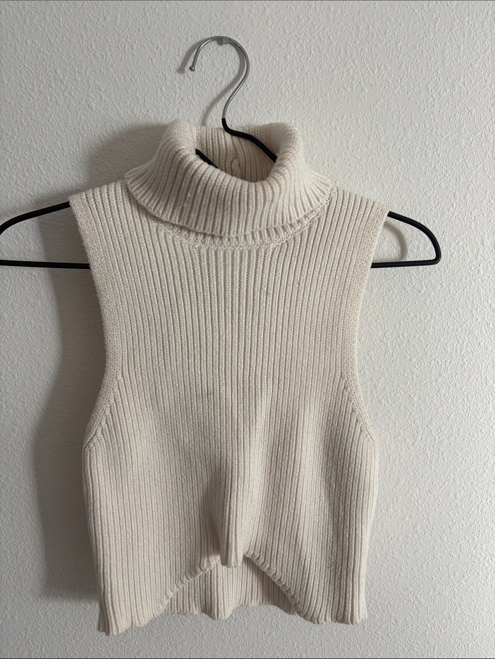Forever 21 Cream Ribbed Sleeveless Turtleneck